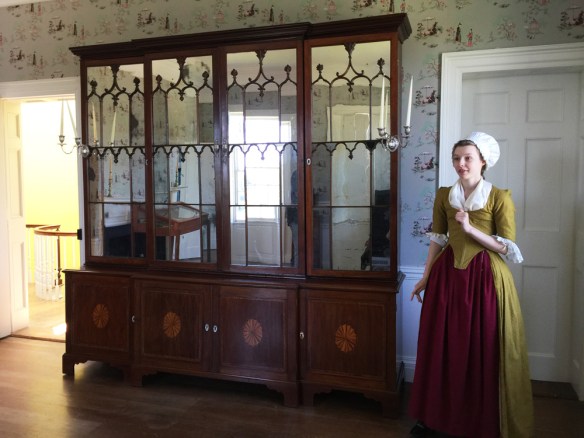Henry Knox's bookcase.